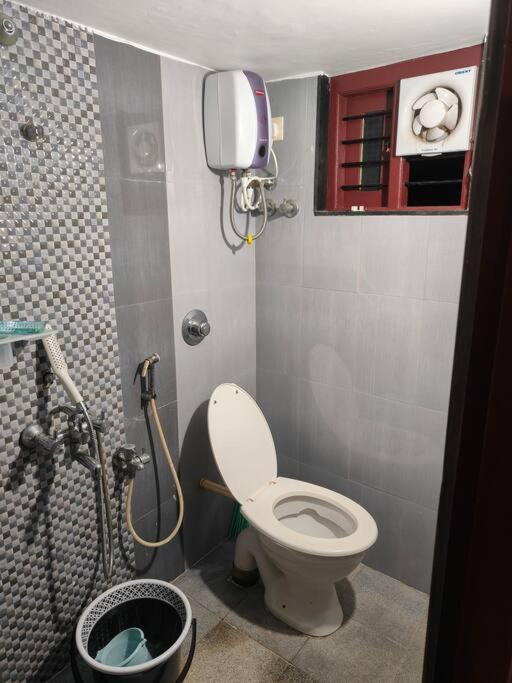 Sharvari Home Stay ウドゥピ エクステリア 写真