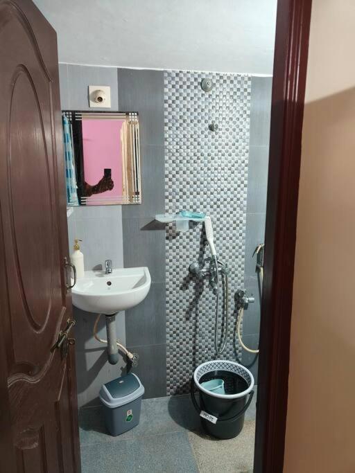 Sharvari Home Stay ウドゥピ エクステリア 写真
